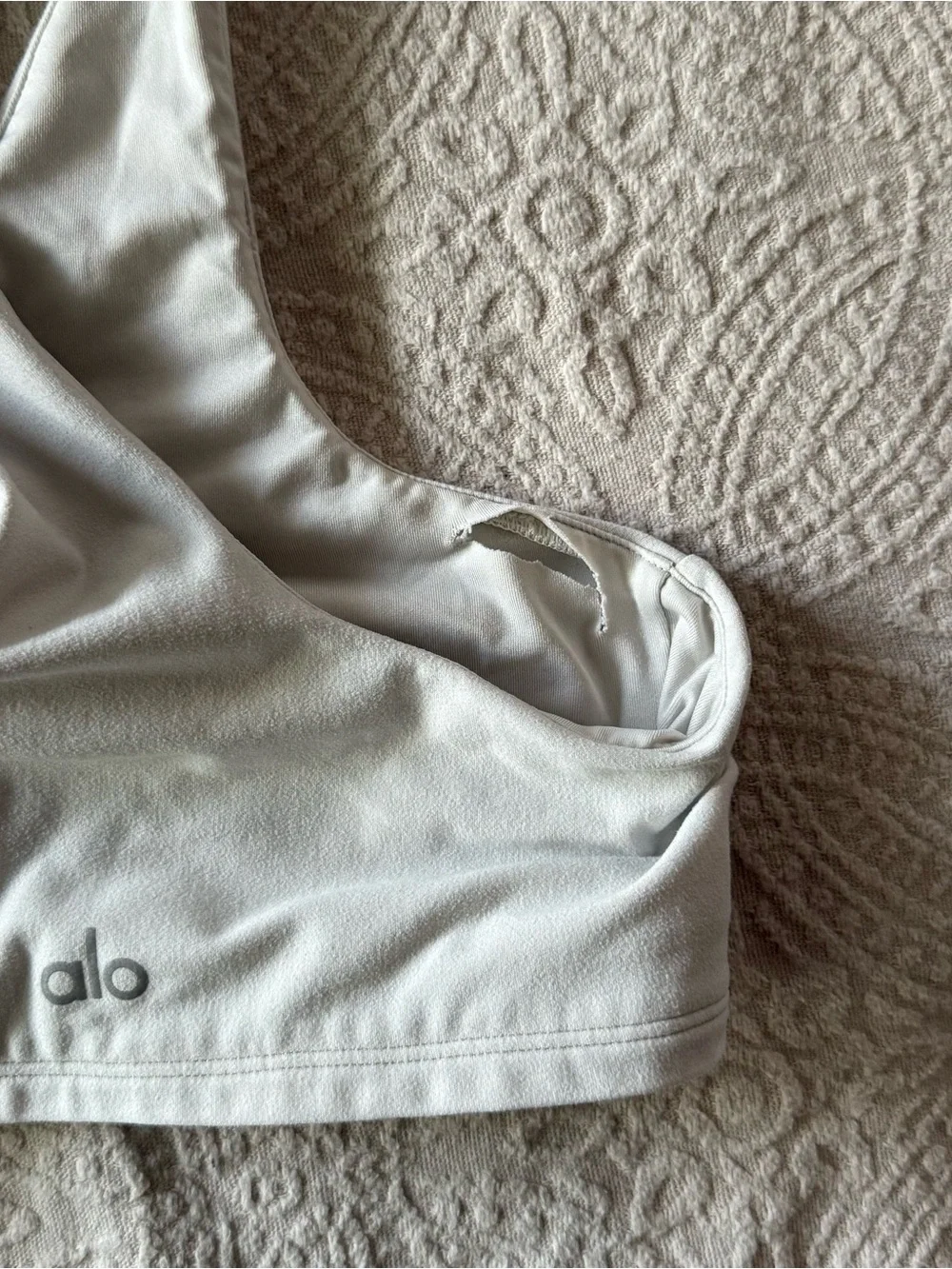 ALO Yoga Softsculpt Base Bra